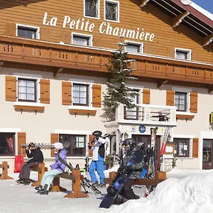 Logis La Petite Chaumiere Hotel